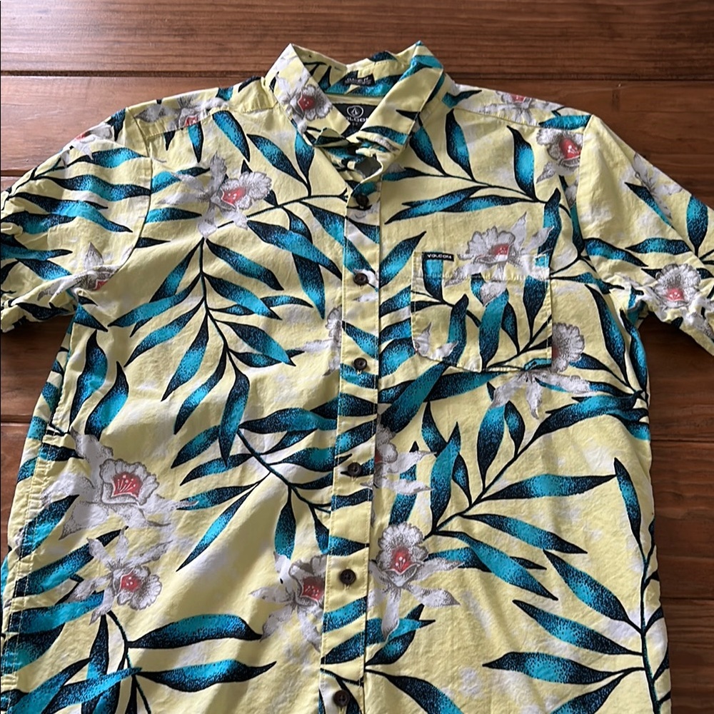 Men’s Volcom Small Floral Yellow and Blue Men's Shirt